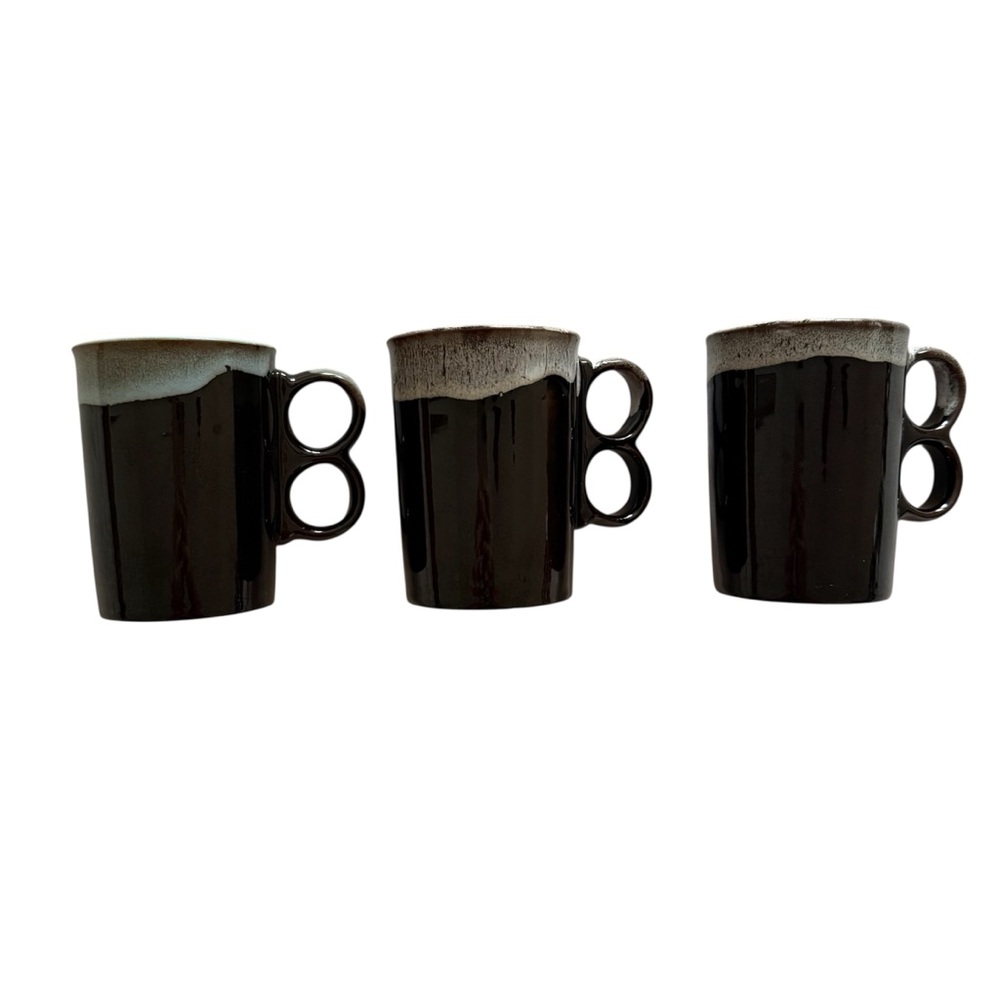 Set of 3 Vintage MCM Brown Drip Design Two Finger Hole Handle Pottery Mugs Japan - Picture 2 of 7